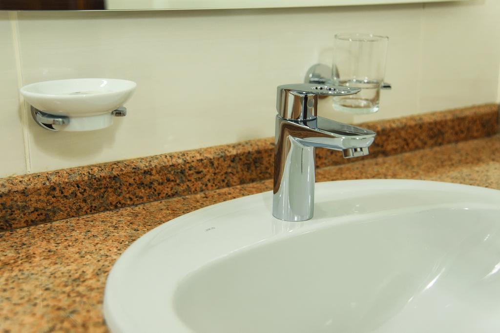Promenade Park Hotel Shymkent Værelse billede