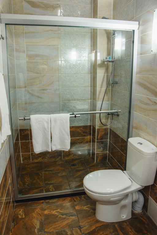 Promenade Park Hotel Shymkent Værelse billede