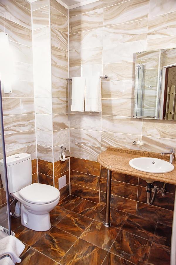 Promenade Park Hotel Shymkent Værelse billede