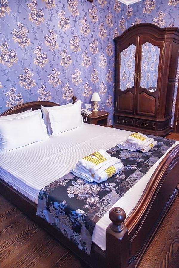 Promenade Park Hotel Shymkent Eksteriør billede